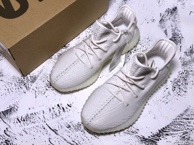 Cream CP9366 Boost White V2 350 Yeezy Adidas 0818
